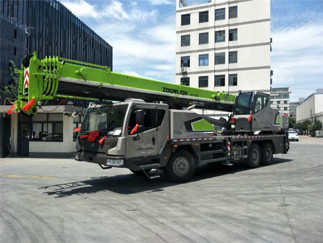 肥城市随车吊师傅告诉你租赁随车吊车如何区分吨位
