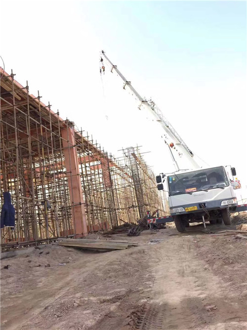 肥城市吊车作业的安全注意事项有哪些？