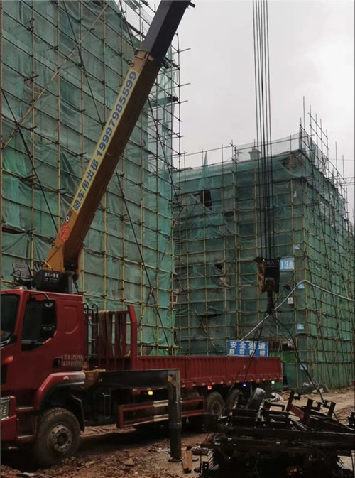 肥城市“慢工细活”—— 吊车的 “微动控制” 技术